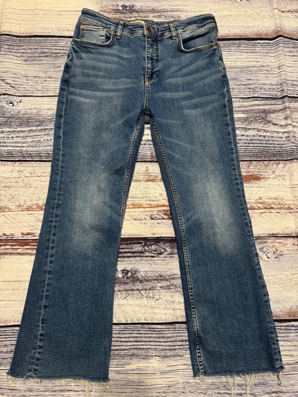 Pilcro Anthropologie The YAYA Jeans Size 32 Stretch Frayed Hem Mid-Rise